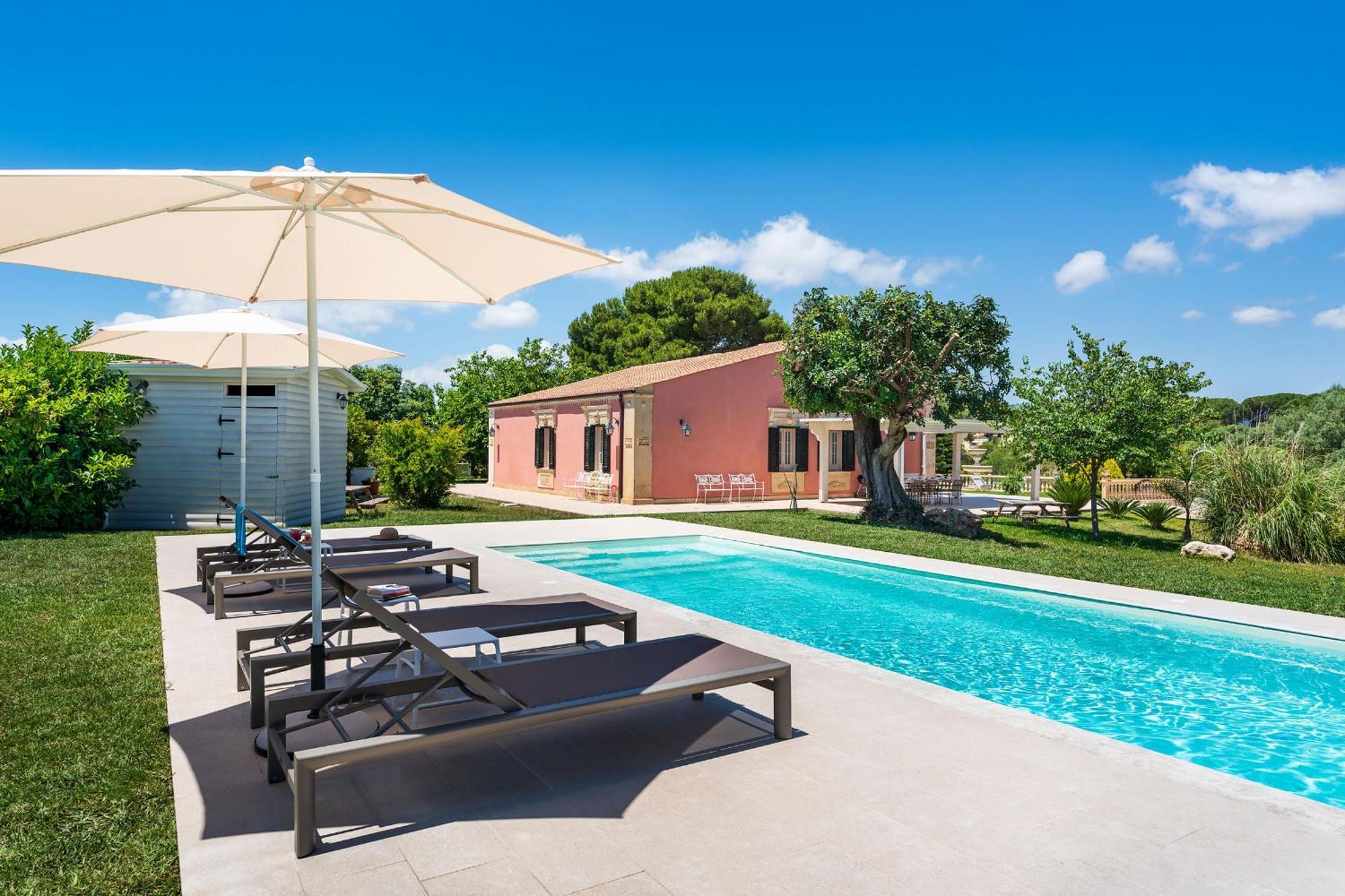 Gira Sole Villa Fontane Bianche Exterior foto