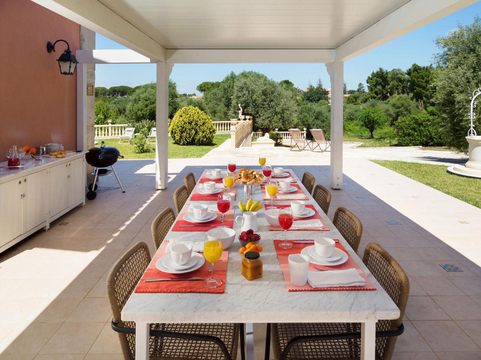 Gira Sole Villa Fontane Bianche Exterior foto
