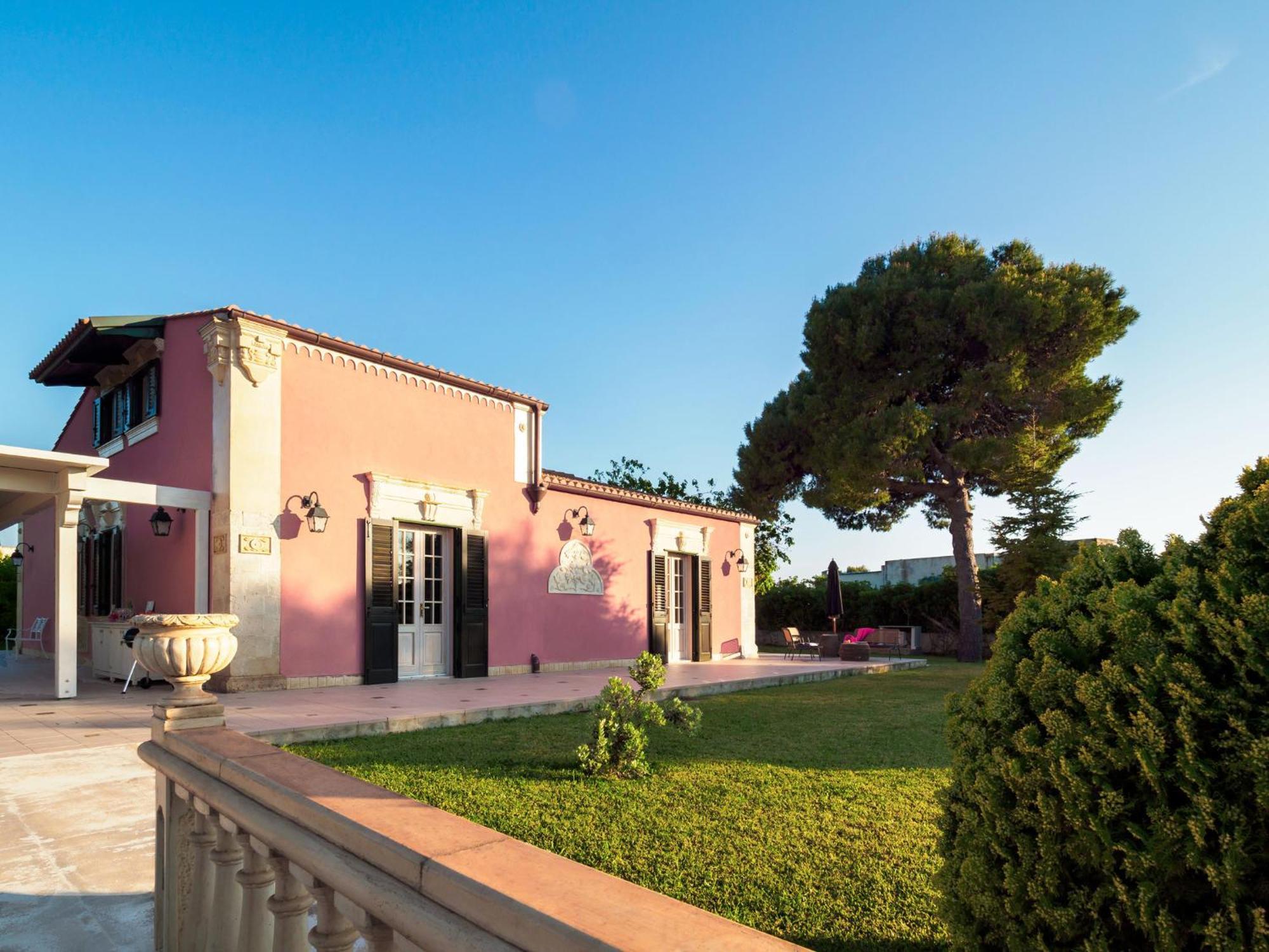 Gira Sole Villa Fontane Bianche Exterior foto